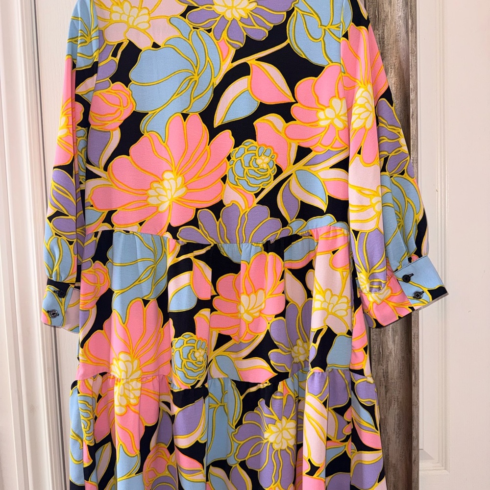 Who What Wear Bright Floral Black Shift Dress - Picture 6 of 13